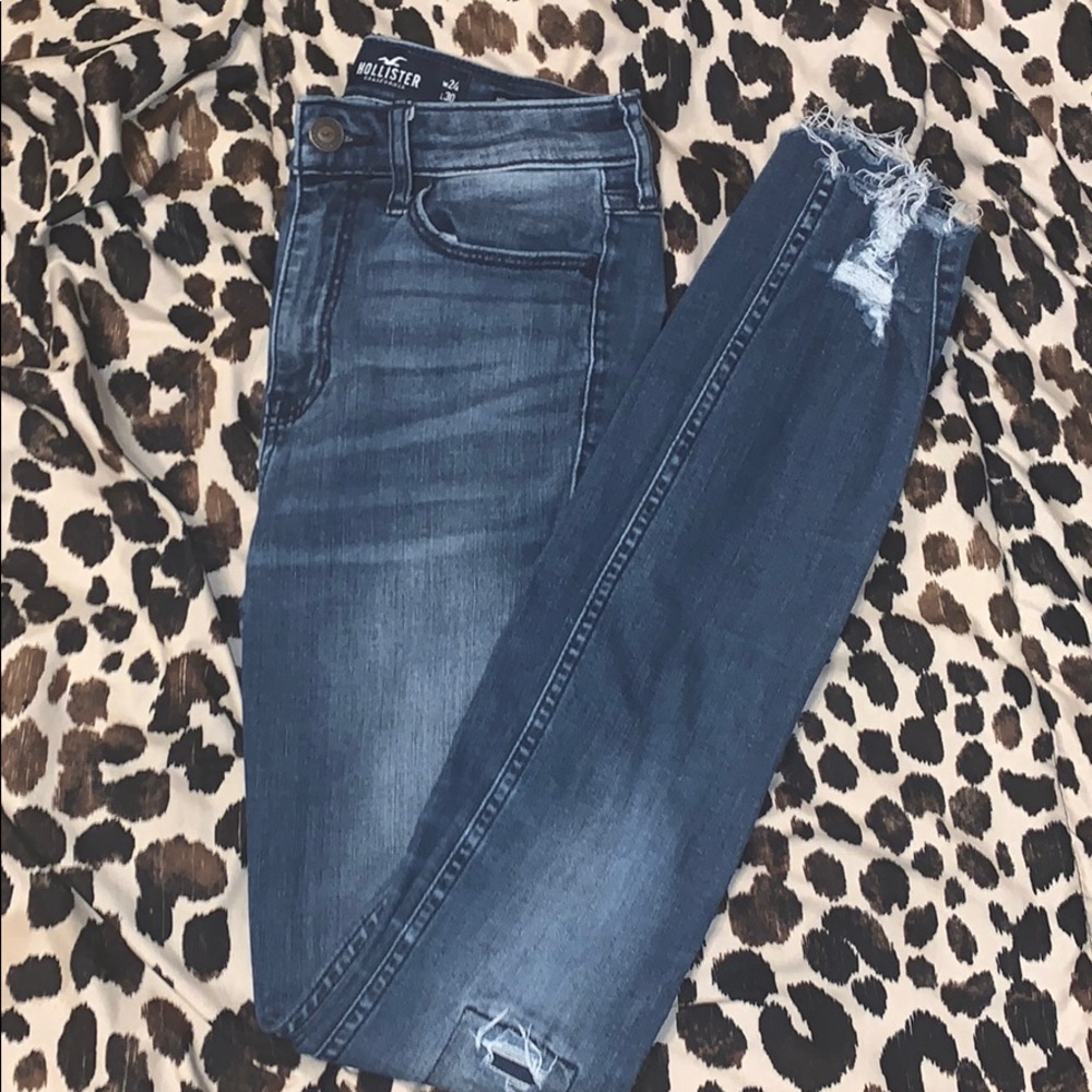Hollister High-Rise Super Skinny Blue Dark Jeans💙